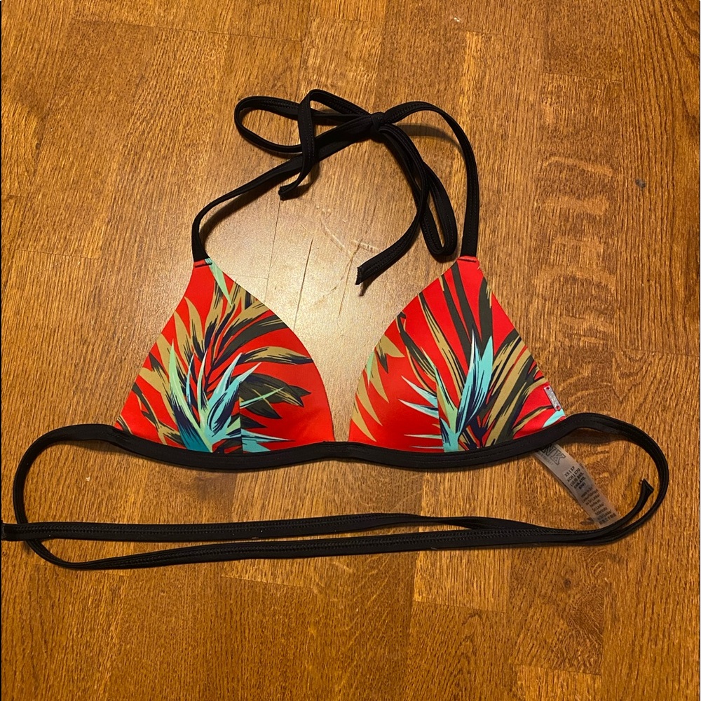 Bikini top